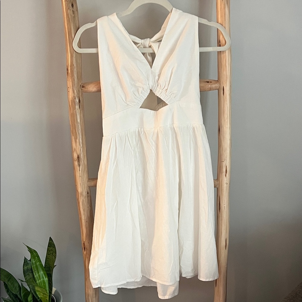 Elegant White Halter Dress